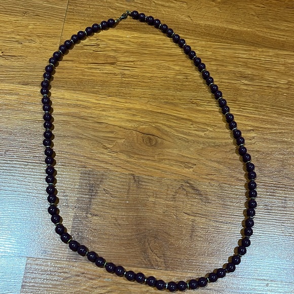 Costume jewelry - Picture 2 of 3